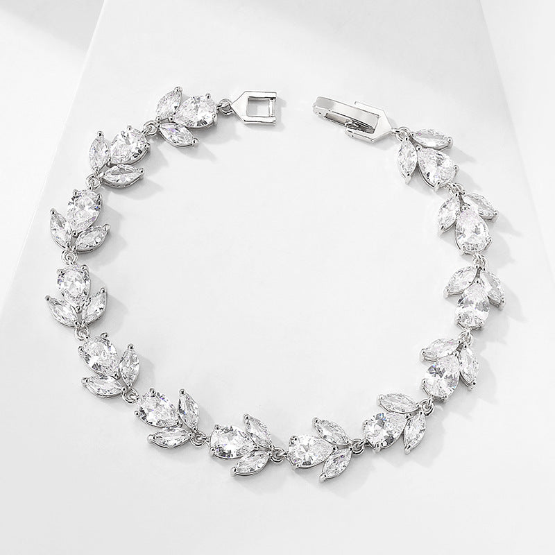 LUMNA – Cherry Charm Armband, Boheemse Stijl